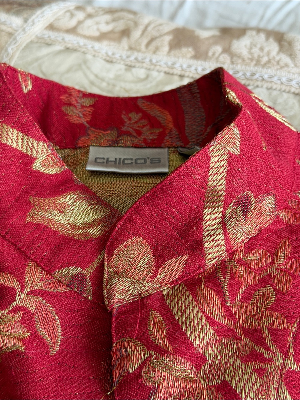 VINTAGE Chicos gold red plum Asian jacket size Medium 8-10 - Picture 4 of 16